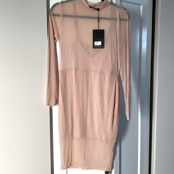 Transparent mesh dress from Missguided. BNWT has bra insert - Picture 1 of 4